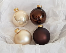Charger l&#39;image dans la galerie, Boule de Noël Personnalisée par Trois Pois Dorés
