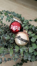 Charger l&#39;image dans la galerie, Boule de Noël Personnalisée par Trois Pois Dorés
