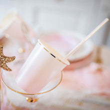 Charger l&#39;image dans la galerie, Gobelet ou verre rose et doré
